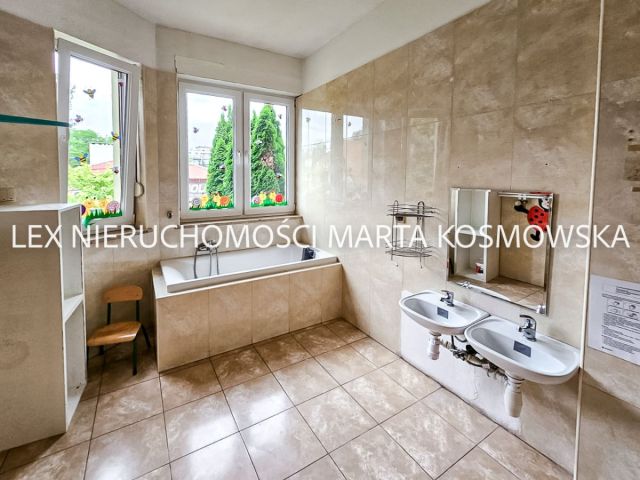 bliźniak, 9 pokoi Warszawa Ochota. Zdjęcie 10