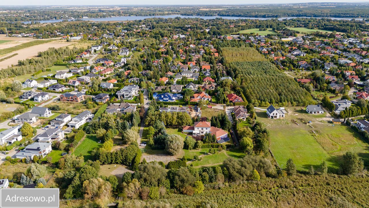 dom wolnostojący, 6 pokoi Chyby. Zdjęcie 10