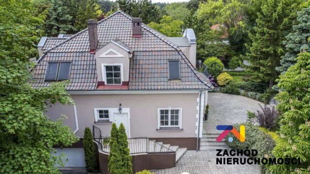dom wolnostojący, 7 pokoi Zielona Góra Jędrzychów. Zdjęcie 1
