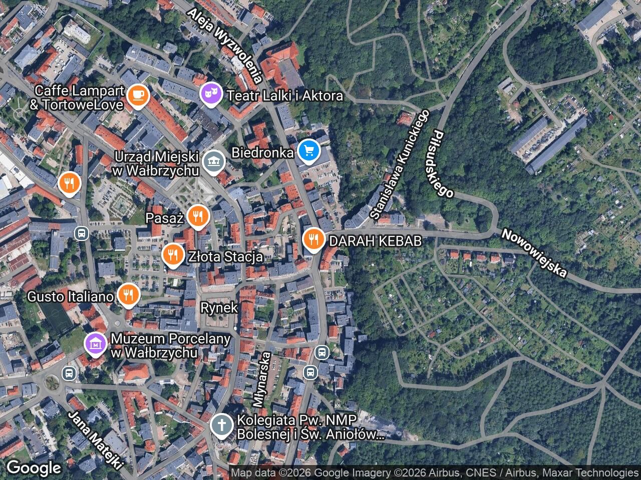 Lokal Wałbrzych Śródmieście, pl. Juliana Tuwima. Zdjęcie 1