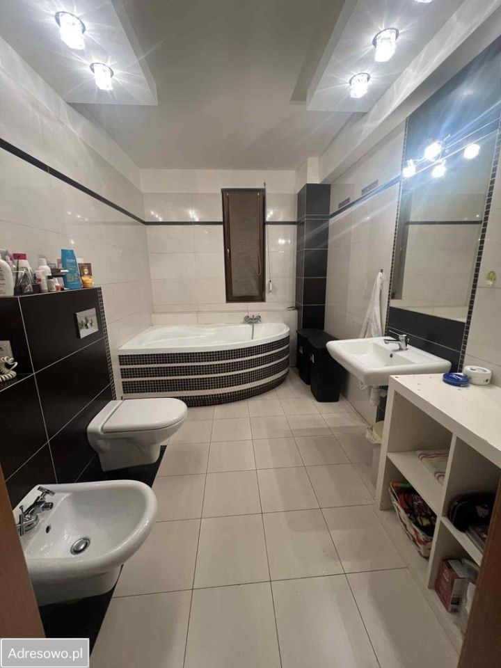 dom wolnostojący, 5 pokoi Cieszyn, ul. Odległa. Zdjęcie 12