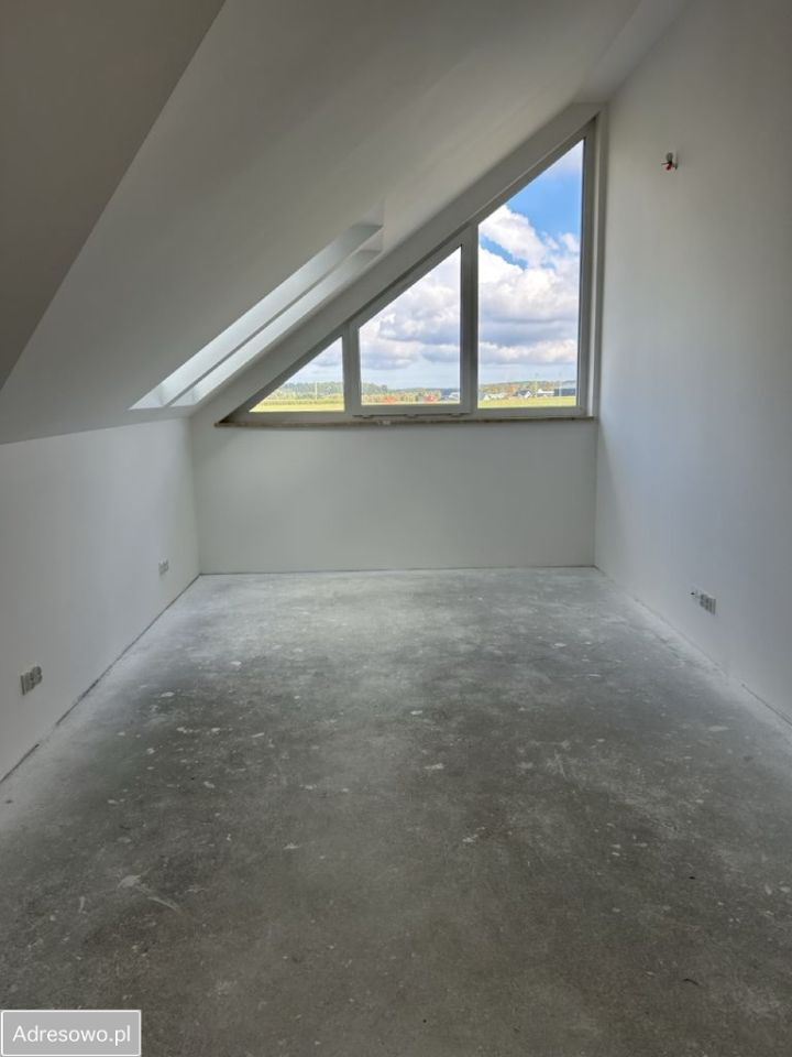 bliźniak, 5 pokoi Tuchom, ul. Promienna. Zdjęcie 3