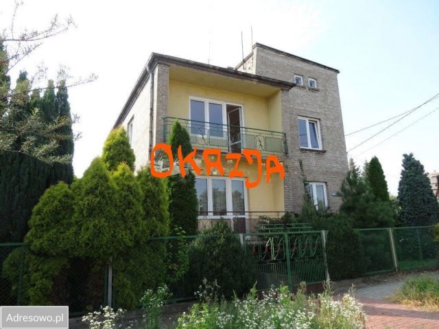 dom wolnostojący, 5 pokoi Ostrowiec Świętokrzyski, ul. ks. Józefa Poniatowskiego. Zdjęcie 1