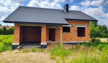 dom wolnostojący Pieszków, Szmaragdowa