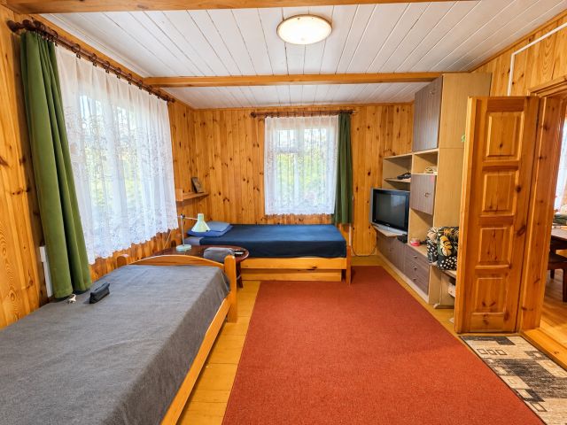 dom wolnostojący, 2 pokoje Budy Prywatne. Zdjęcie 9