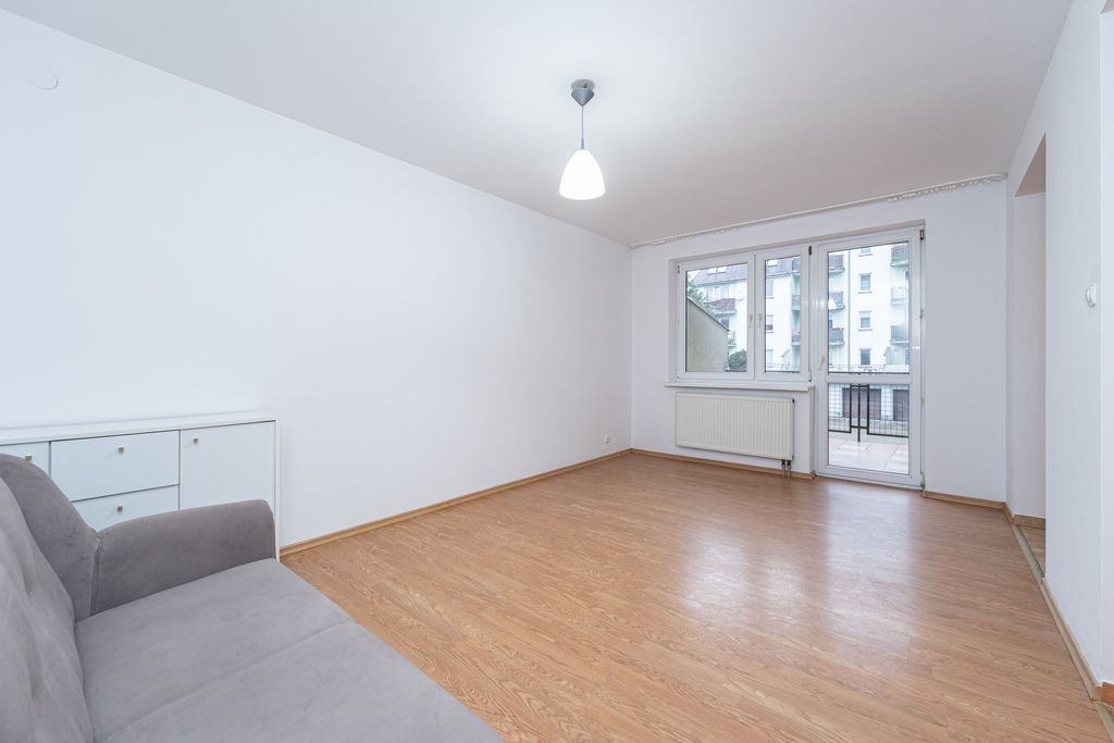 Mieszkanie 3-pokojowe Warszawa Wawer, ul. Wał Miedzeszyński. Zdjęcie 2