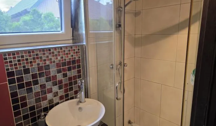 dom, 2 pokoje Bolęcin