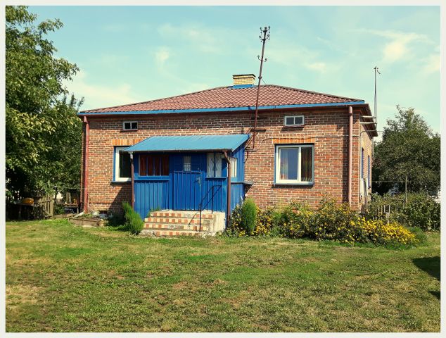dom wolnostojący, 4 pokoje Piaski, ul. Lubelska. Zdjęcie 1
