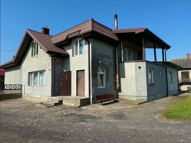 dom wolnostojący, 7 pokoi Parzęczew. Zdjęcie 2