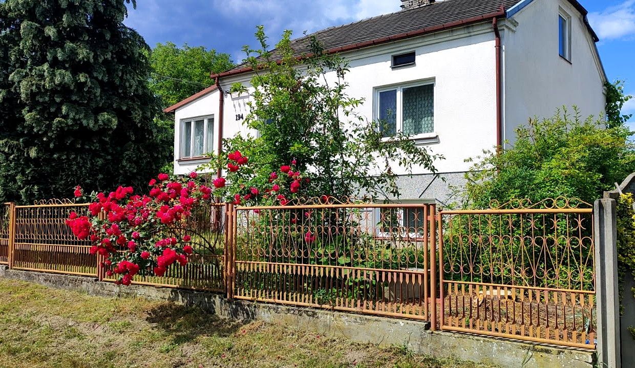 dom wolnostojący, 3 pokoje Wiśniowa