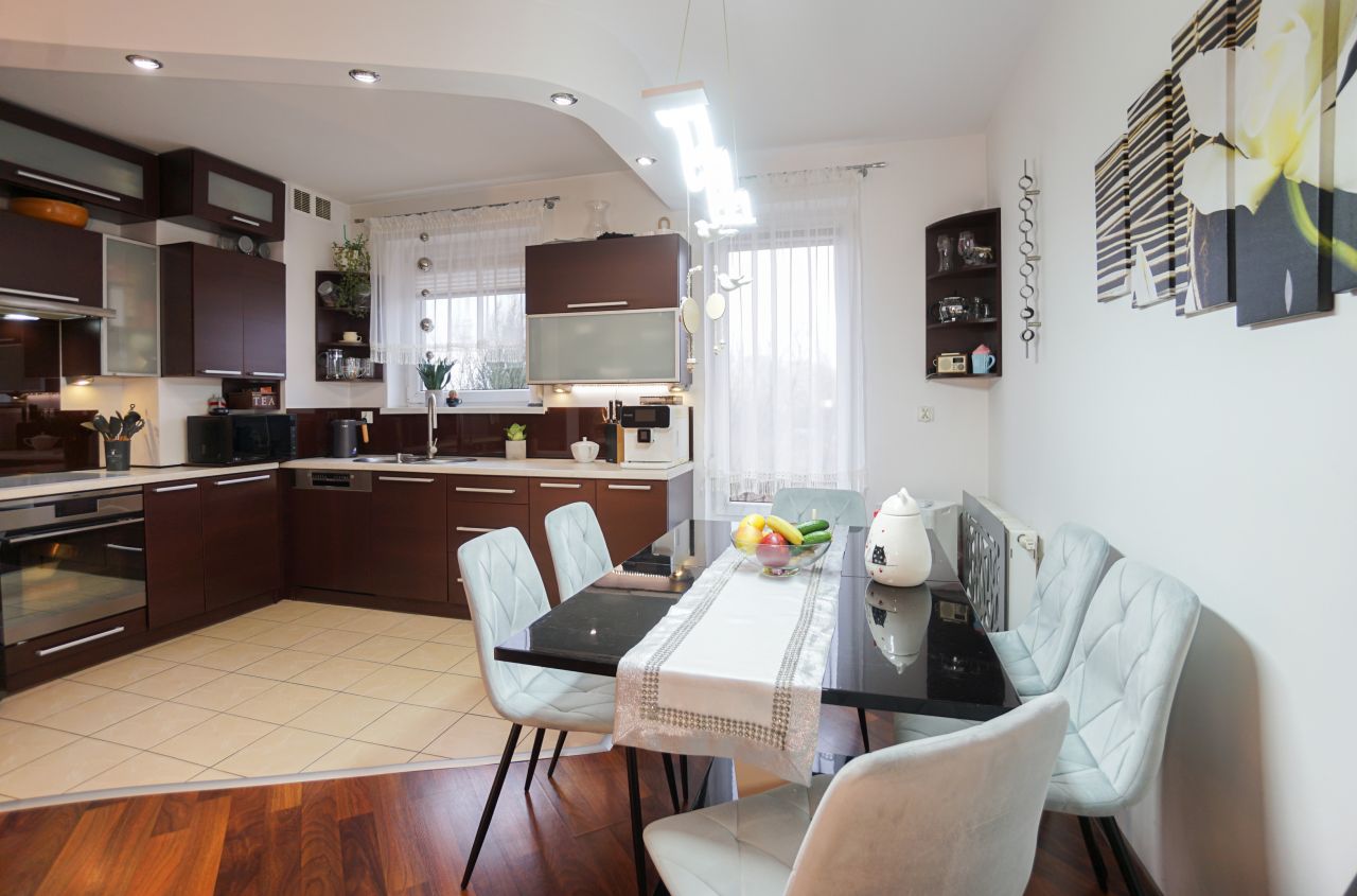 Mieszkanie 4-pokojowe Bielsko-Biała Kamienica, ul. Janisława Grondysa. Zdjęcie 23