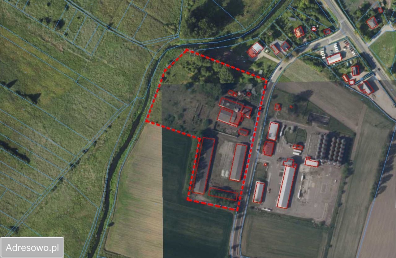 Hala/magazyn Kisiny. Zdjęcie 19