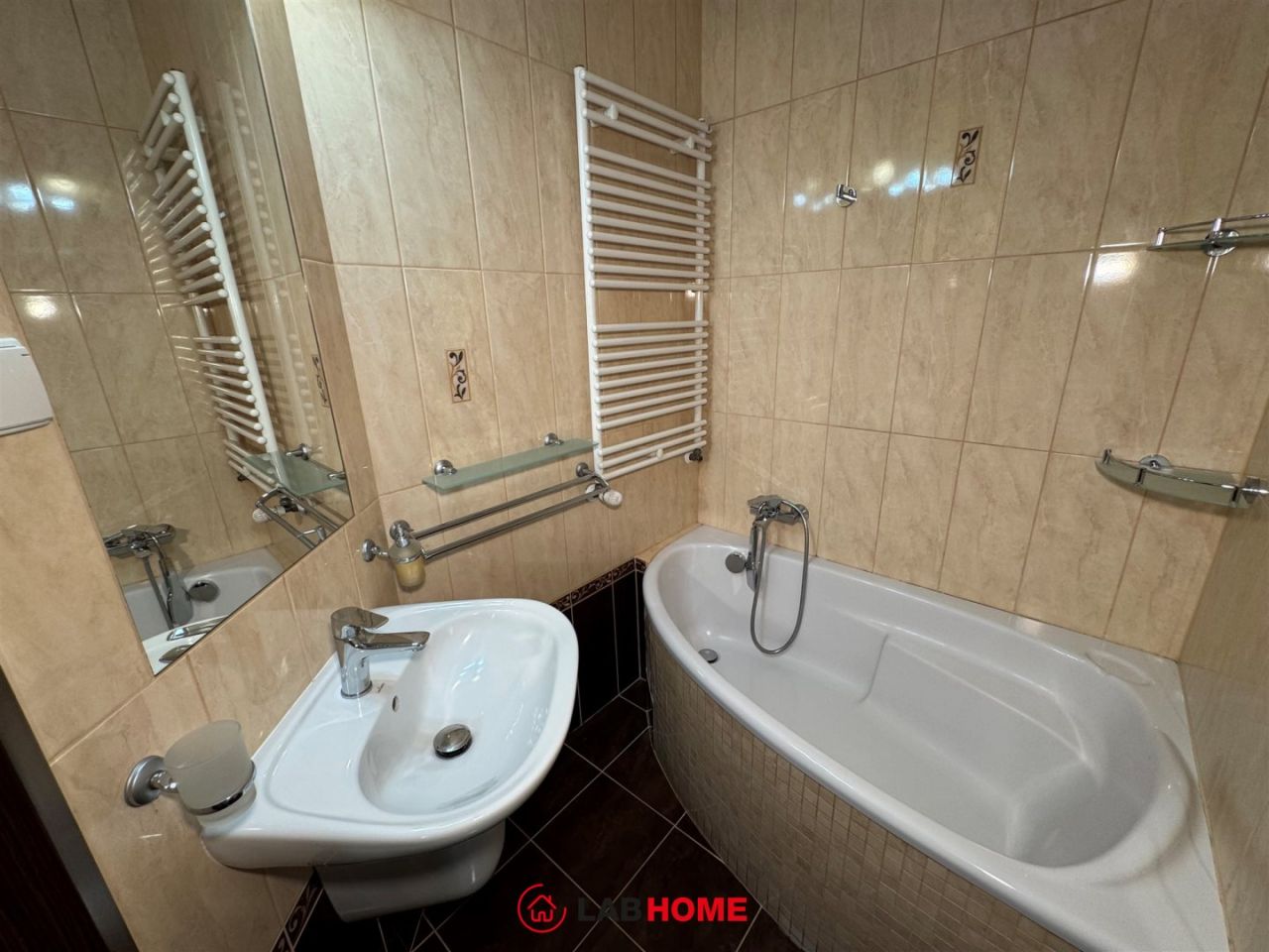 bliźniak, 4 pokoje Chrzanów. Zdjęcie 11