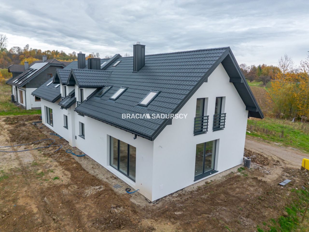 bliźniak, 6 pokoi Koźmice Wielkie. Zdjęcie 30