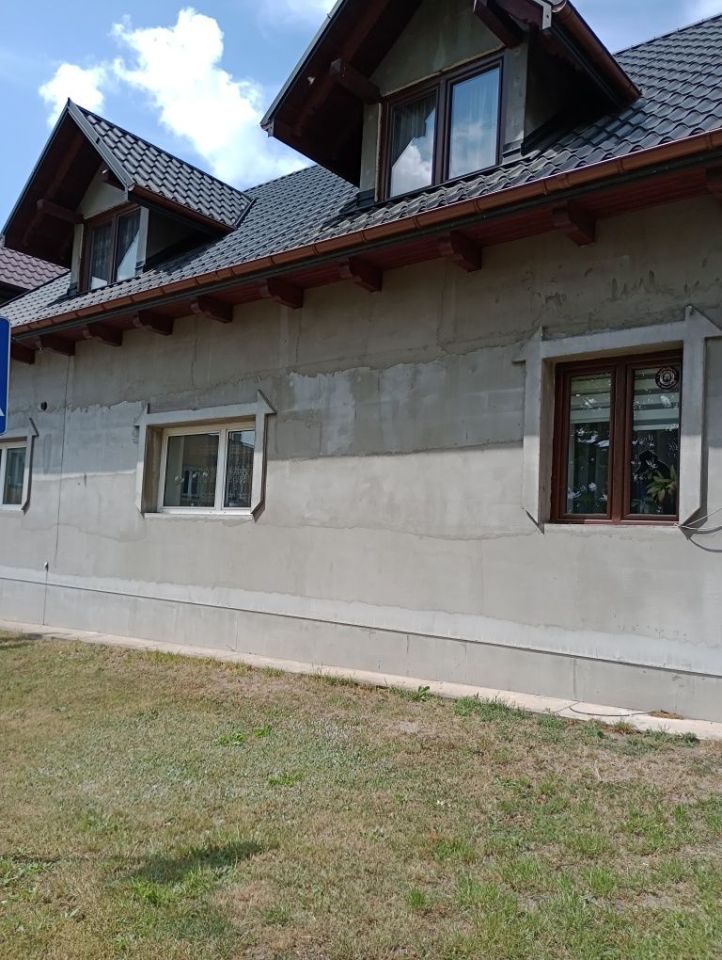 dom szeregowy, 2 pokoje Ostrowiec Świętokrzyski Denków, ul. Rynek Denkowski. Zdjęcie 2