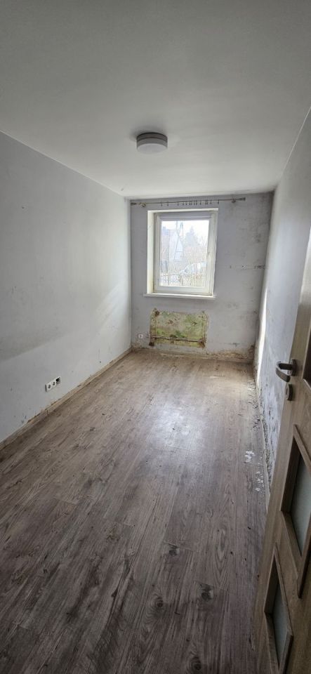 dom wolnostojący, 3 pokoje Mrozów. Zdjęcie 7