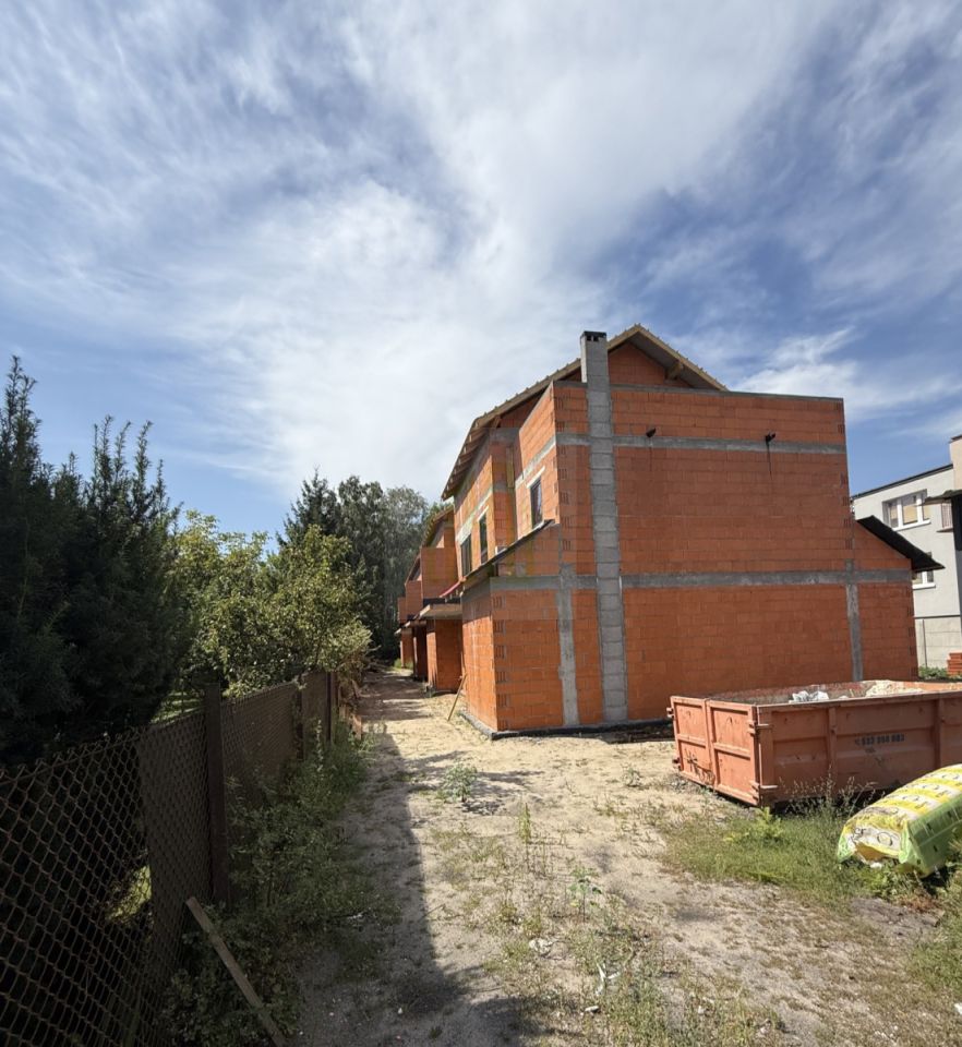 dom szeregowy, 5 pokoi Zielonka, ul. Ludwika Waryńskiego. Zdjęcie 3