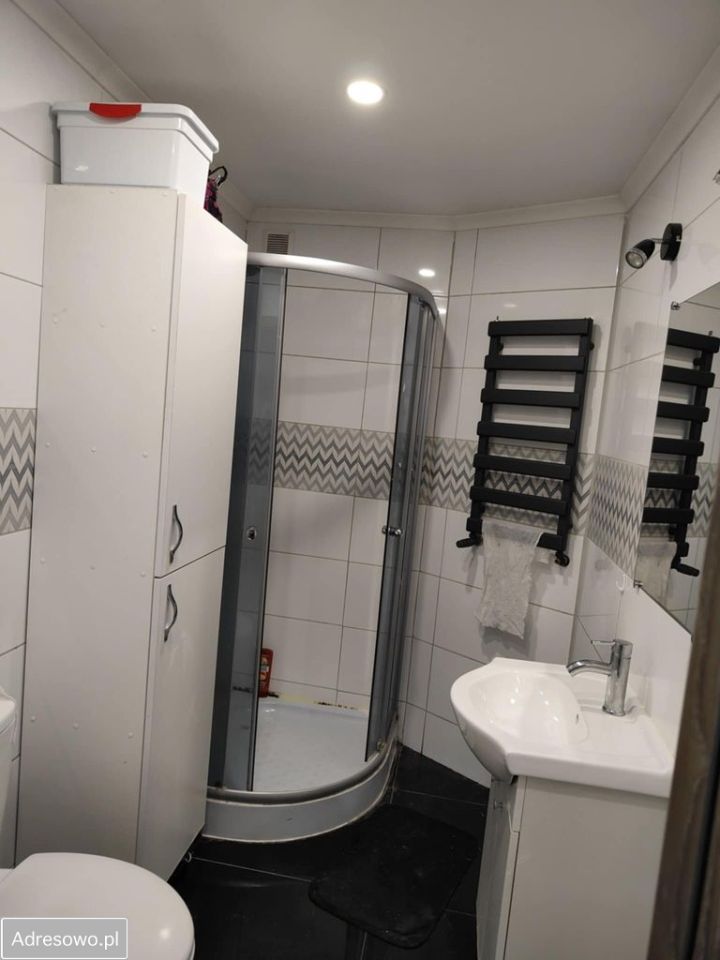 dom wolnostojący, 5 pokoi Rumia, ul. Wierzbowa. Zdjęcie 2