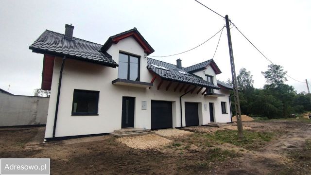 bliźniak, 4 pokoje Sosnowiec Niwka, ul. Długa. Zdjęcie 1