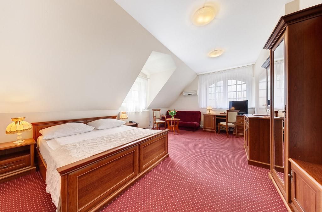 Hotel/pensjonat Plewiska, ul. Grunwaldzka. Zdjęcie 8