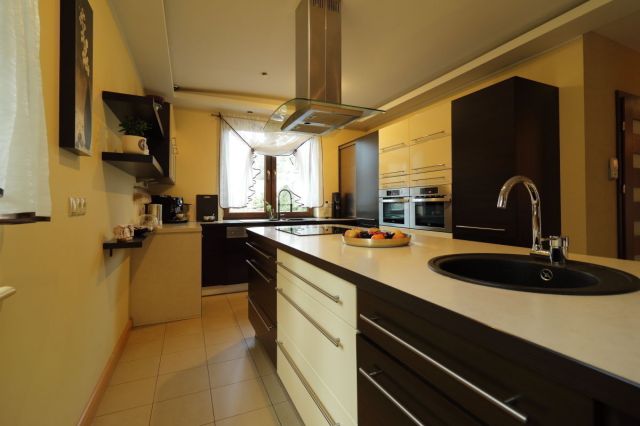 dom wolnostojący, 5 pokoi Wierzyce, os. pod Sosnami. Zdjęcie 5