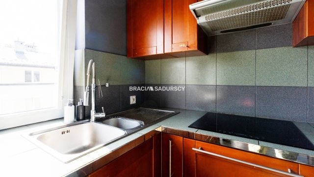 Mieszkanie 6-pokojowe Kraków, ul. Saska. Zdjęcie 3