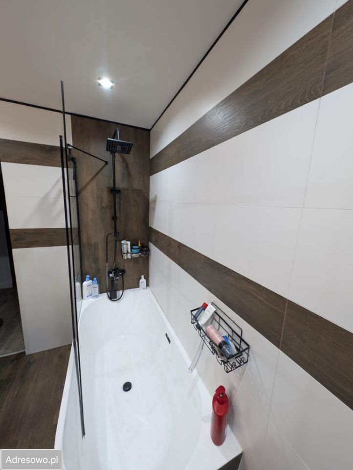 dom wolnostojący, 4 pokoje Zajezierze. Zdjęcie 11