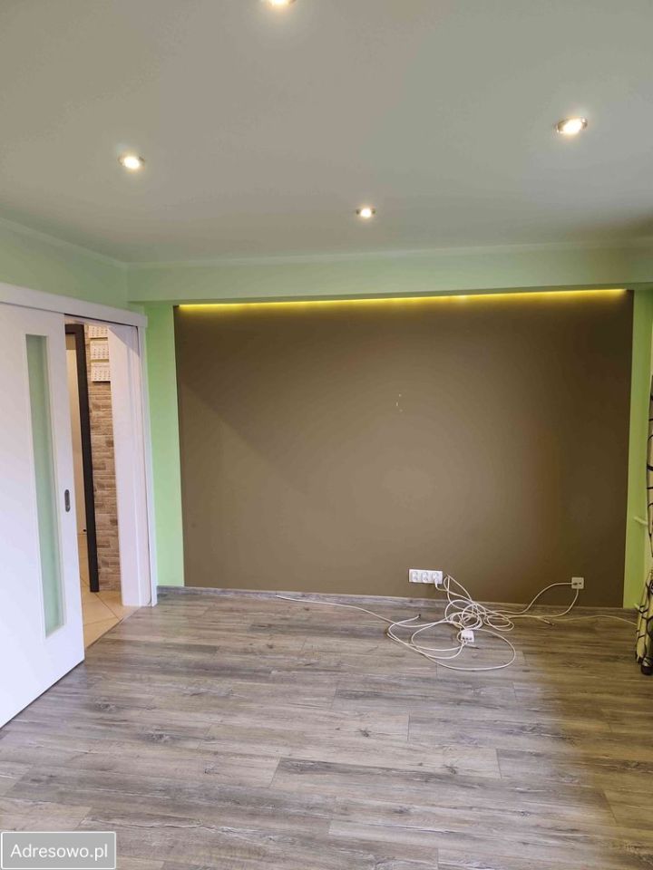 Mieszkanie 3-pokojowe Cieszyn, ul. Ludwika Brożka. Zdjęcie 1