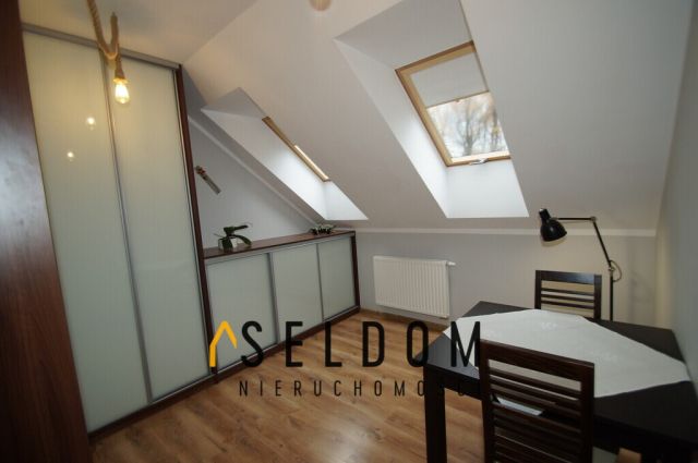 dom wolnostojący, 5 pokoi Mysłakowice. Zdjęcie 23