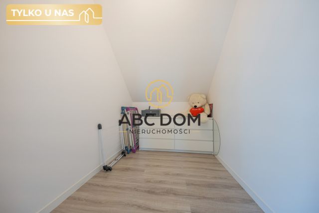 dom wolnostojący, 5 pokoi Sierakowice. Zdjęcie 15