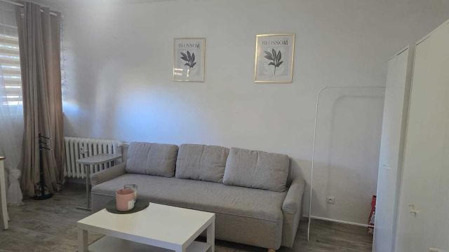 Mieszkanie 1-pokojowe Zielona Góra, ul. Tadeusza Konicza. Zdjęcie 1