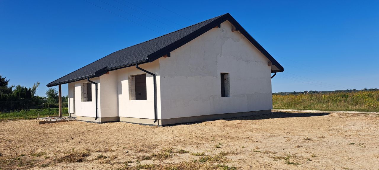 dom wolnostojący Kucerz. Zdjęcie 4