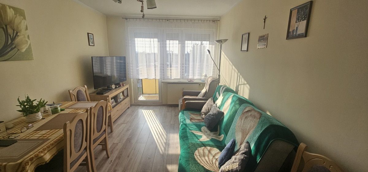 Mieszkanie 3-pokojowe Góra. Zdjęcie 6