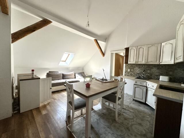 siedlisko, 5 pokoi Brunów. Zdjęcie 1