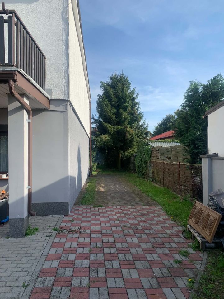 dom wolnostojący, 6 pokoi Brzoza, ul. Gajowa. Zdjęcie 2