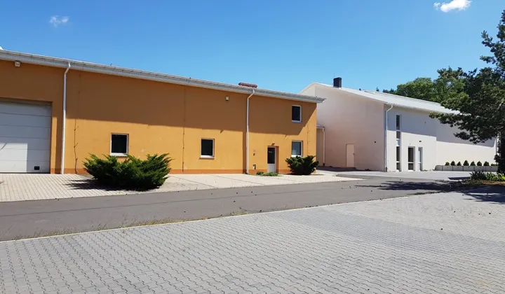 Hala/magazyn Kobyla Góra