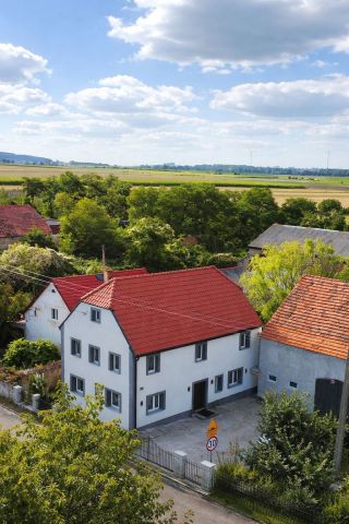 dom wolnostojący, 5 pokoi Konary. Zdjęcie 1