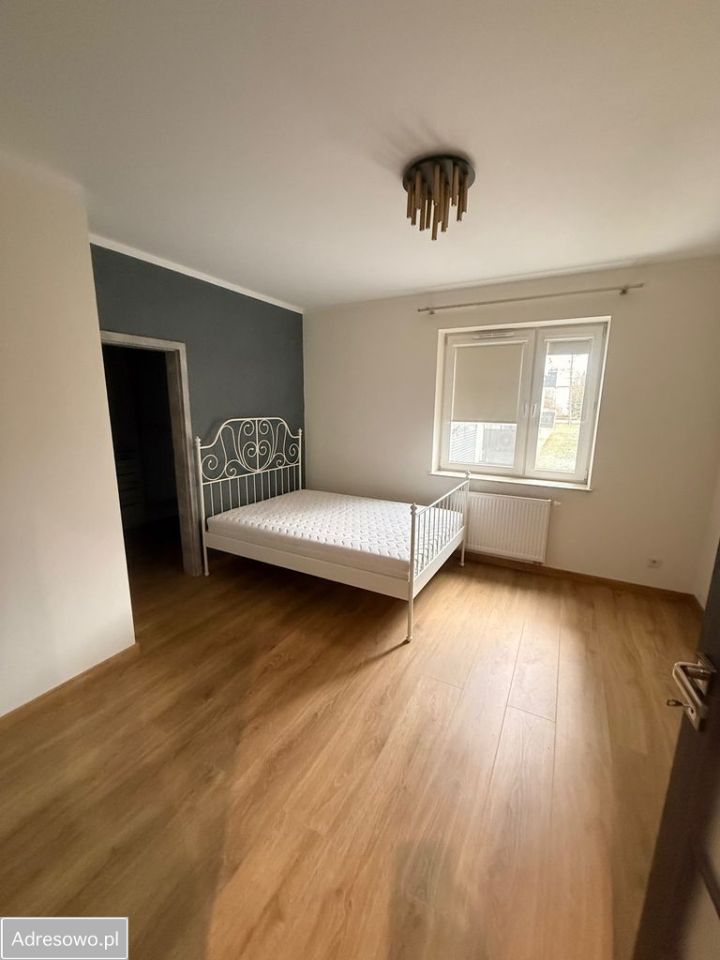 Mieszkanie 2-pokojowe Ostrowiec Świętokrzyski, ul. Mikołaja Kopernika. Zdjęcie 13