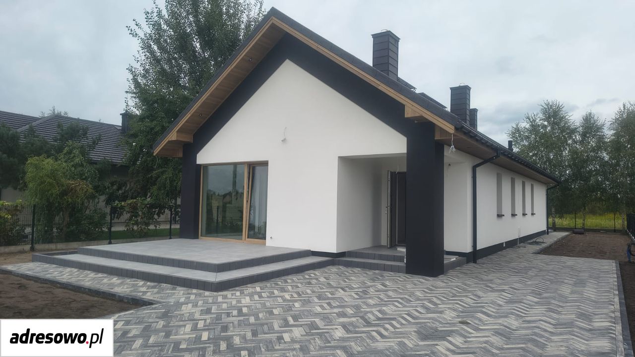 dom wolnostojący, 3 pokoje Lipówki, ul. Wesoła. Zdjęcie 1