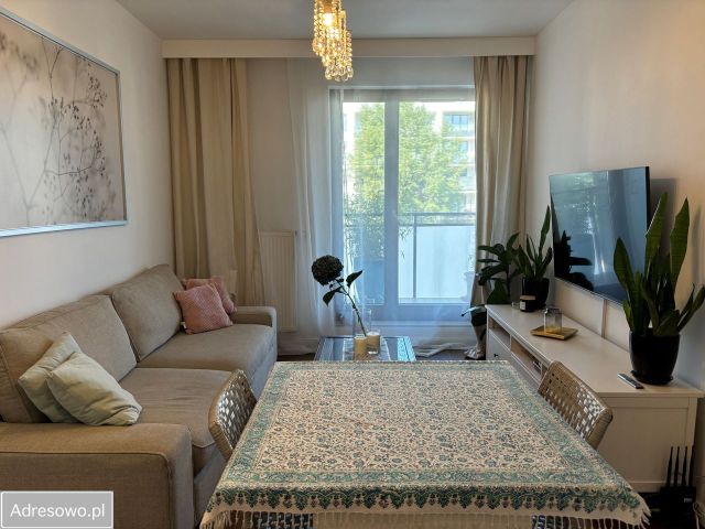 Mieszkanie 3-pokojowe Warszawa Wola, ul. Jana Kazimierza. Zdjęcie 1