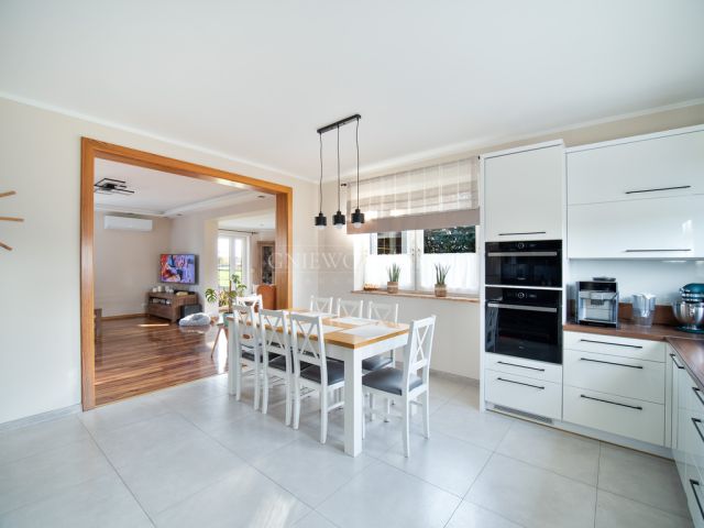 dom wolnostojący, 5 pokoi Sidzina, ul. Polna. Zdjęcie 10