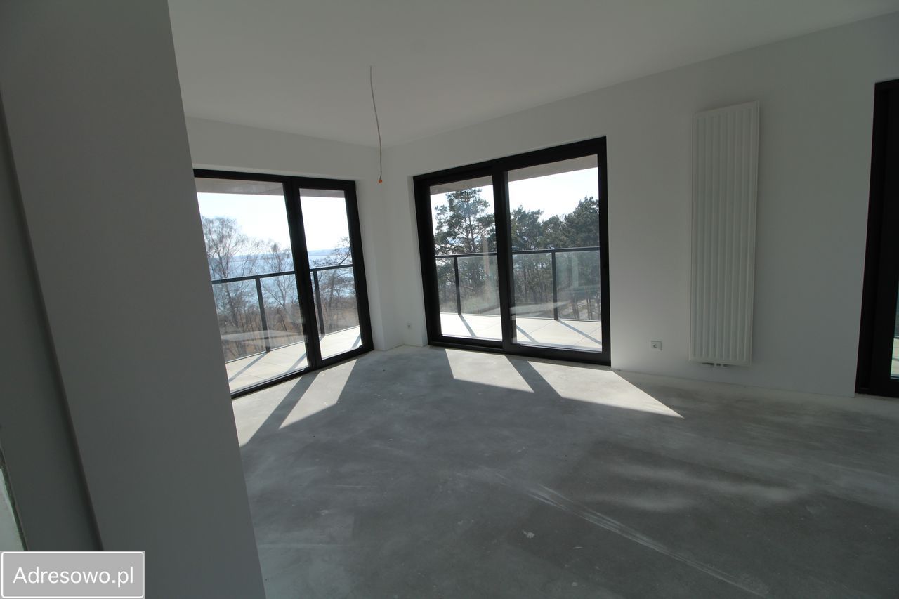 Mieszkanie 3-pokojowe Rogowo. Zdjęcie 9