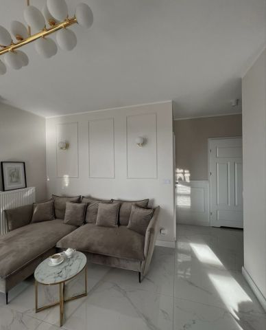 Mieszkanie 3-pokojowe Opoczno. Zdjęcie 1