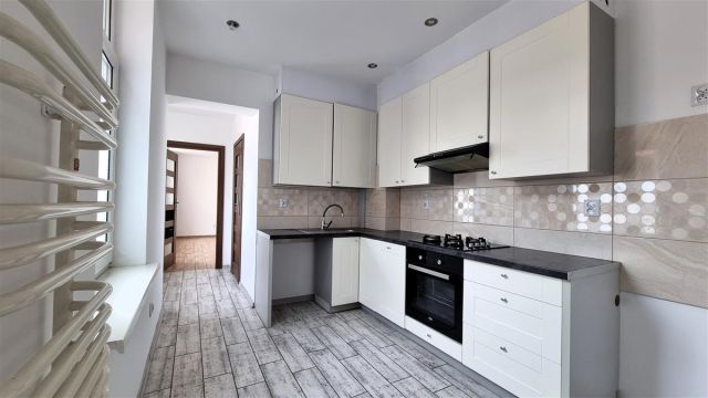 Mieszkanie 3-pokojowe Szczecinek, ul. Boh. Warszawy. Zdjęcie 2