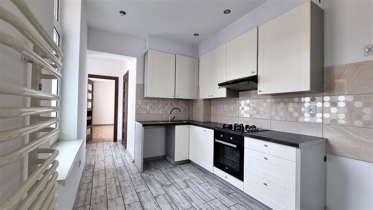 Mieszkanie 3-pokojowe Szczecinek, ul. Boh. Warszawy. Zdjęcie 2