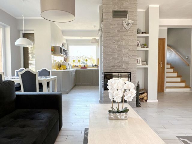 dom wolnostojący, 6 pokoi Czarne Błoto, ul. Zielna. Zdjęcie 13