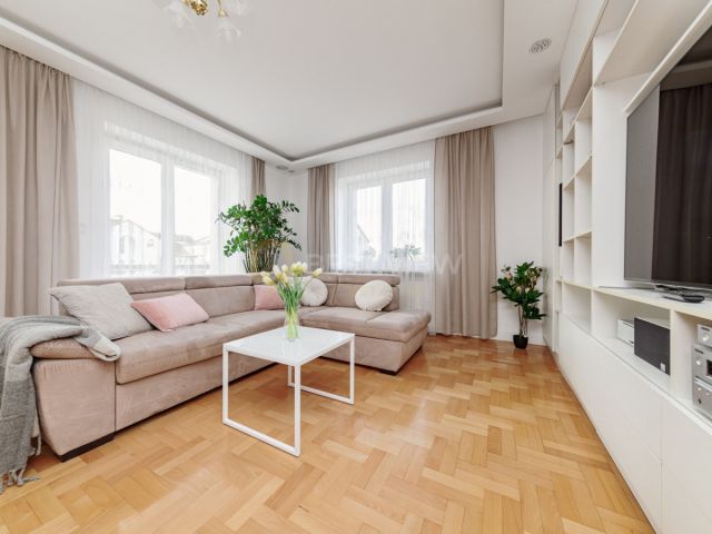 Mieszkanie 4-pokojowe Warszawa Włochy, ul. Aleje Jerozolimskie. Zdjęcie 3