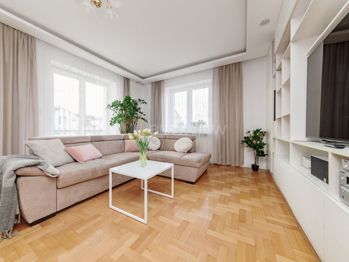 Mieszkanie 4-pokojowe Warszawa Włochy, ul. Aleje Jerozolimskie. Zdjęcie 3