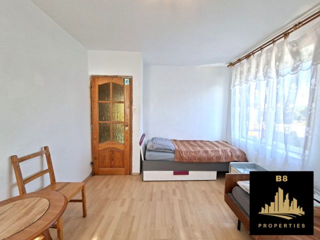 dom wolnostojący, 7 pokoi Nowy Dwór Mazowiecki. Zdjęcie 16