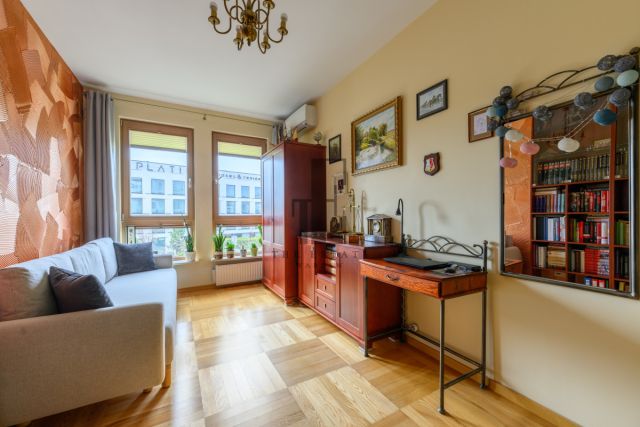 Mieszkanie 3-pokojowe Warszawa Wilanów. Zdjęcie 2